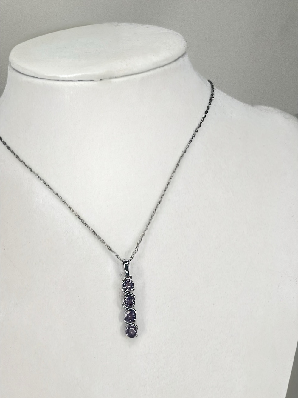 Sterling Silver 4 Stone Amethyst Pendant & Glitter Rope Chain